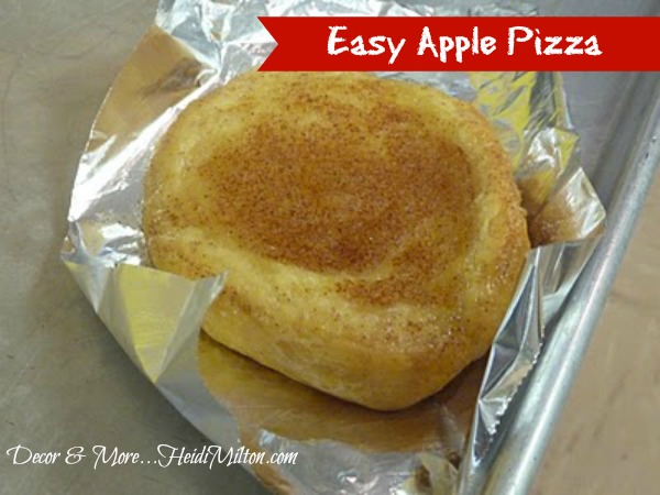 Easy Apple Pizza