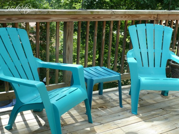 teal chairs and table
