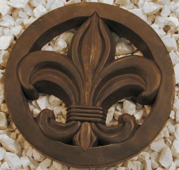 HDC fleur de lis stepstone